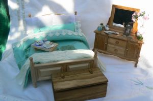 dressed bed turquoise