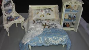 Cream Bedroom Set